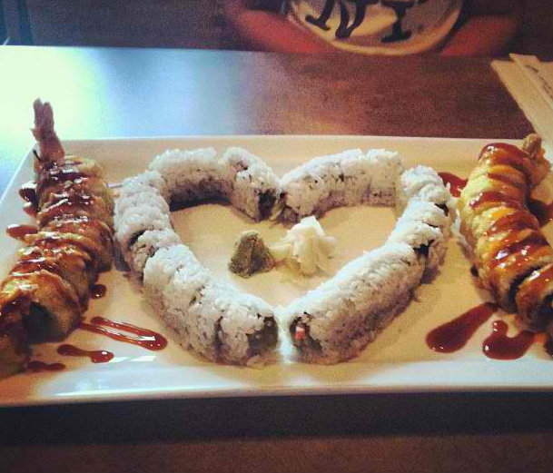 Ninja+loves+its+customer.+Here+are+two+portions+of+Amazing+Shrimp+and+California+Rolls.++Photo+Credit%3A+Lauren+Vandenberg
