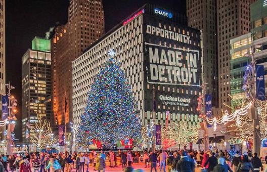 Campus Martius attracts people of all ages each year, and is surrounded by many restaurants and retail stores. (Photo credit: Fair Use)