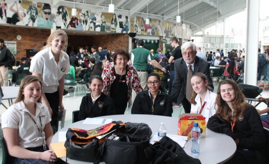 Quiz Bowl coaches Mrs. Katy Koskela and Mr. Ken Wolffe accompanied seven members of Mercy’s Quiz Bowl team to Novi High School for the Inter-County League Championships. (Photo credit: Alana Sullivan)