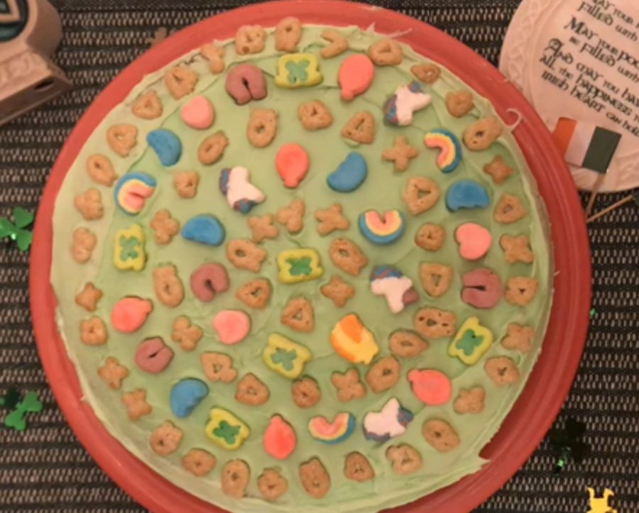 How to make St. Patrick’s Day Lucky Charms cake